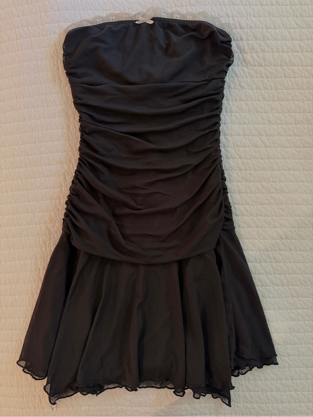 Classic Strapless Black Ruched Cocktail Dress